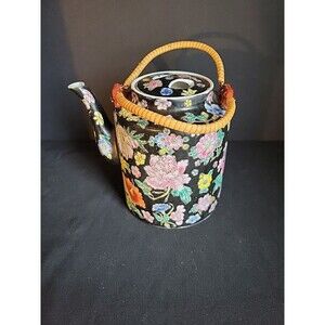 Vintage Chinese Black Floral Teapot Famille w/Bamboo Handles 6 1/2"